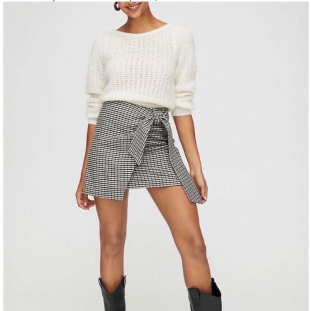 Aritzia Wilfred Wrap-Front Wool Cashmere Blend Mini Skirt Sz 0